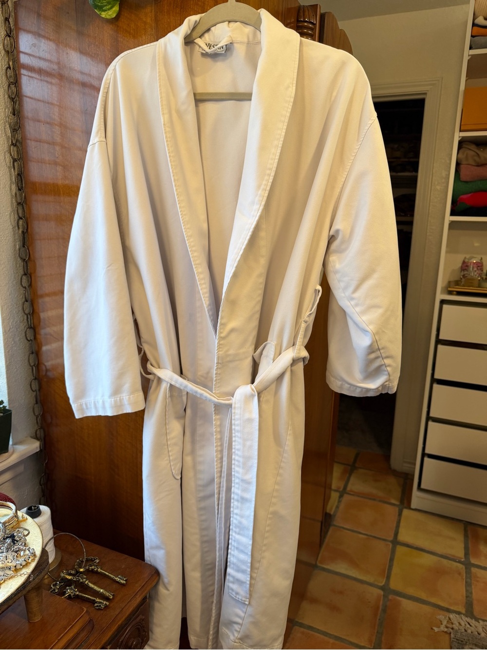 Westin Heavenly Bath White Spa Robe OSFM Embroidered Hotel Resort Robe